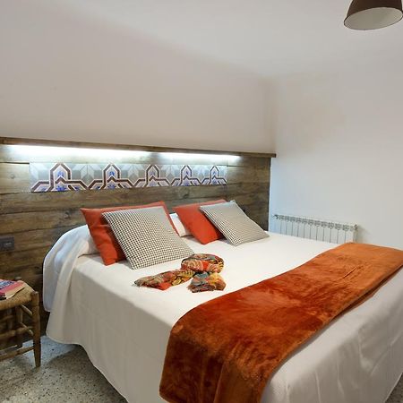 Monistrol de Montserrat Apartments Mo מראה חיצוני תמונה