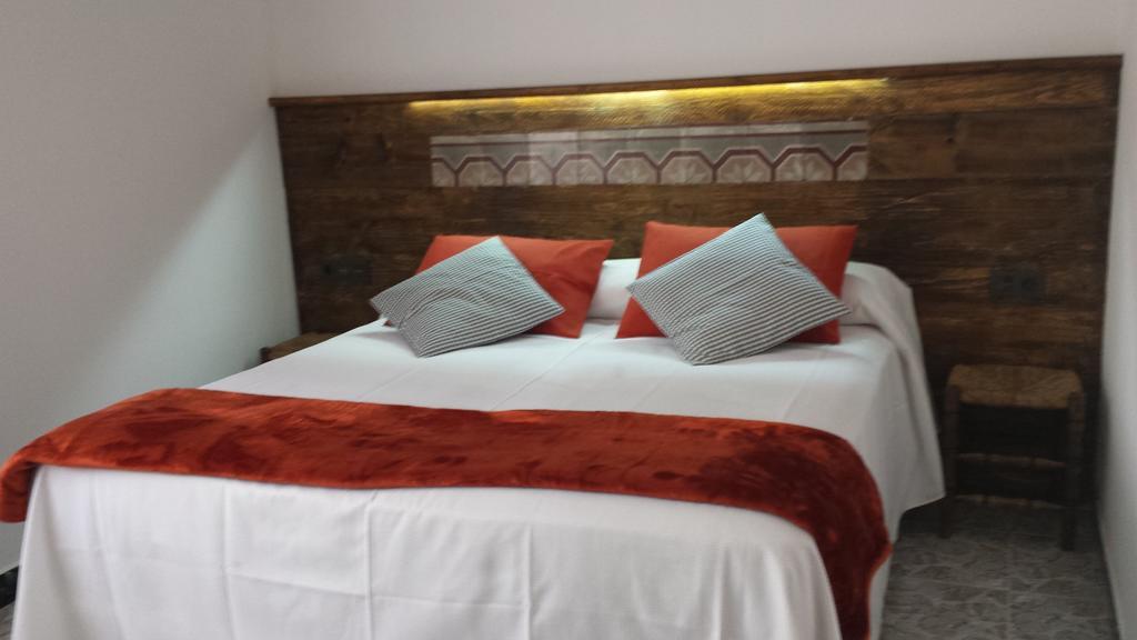 Monistrol de Montserrat Apartments Mo מראה חיצוני תמונה