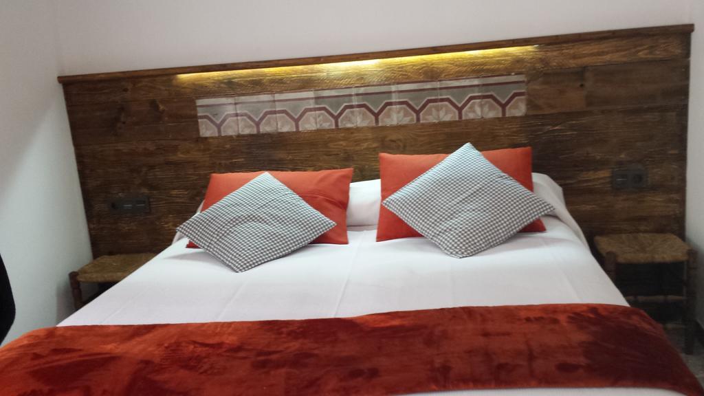 Monistrol de Montserrat Apartments Mo מראה חיצוני תמונה